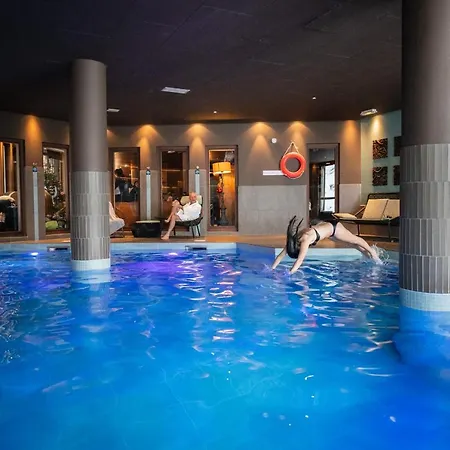 Lägenhetshotell Le Hameau Du Kashmir Val Thorens