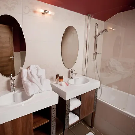 Lägenhetshotell Le Hameau Du Kashmir