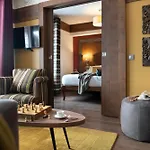 Le Hameau Du Kashmir 4* 발토랑스