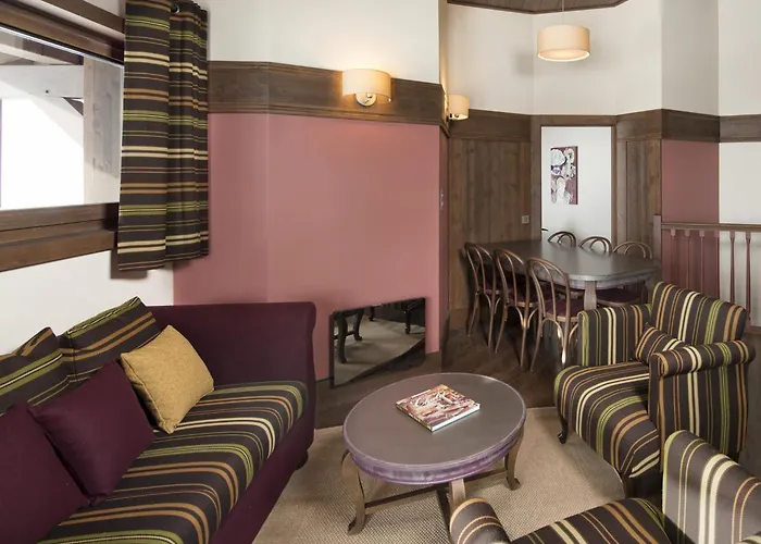Hotel apartamentowy Le Hameau Du Kashmir Val Thorens