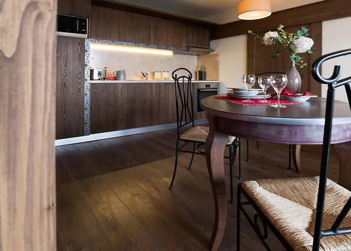 Le Hameau Du Kashmir